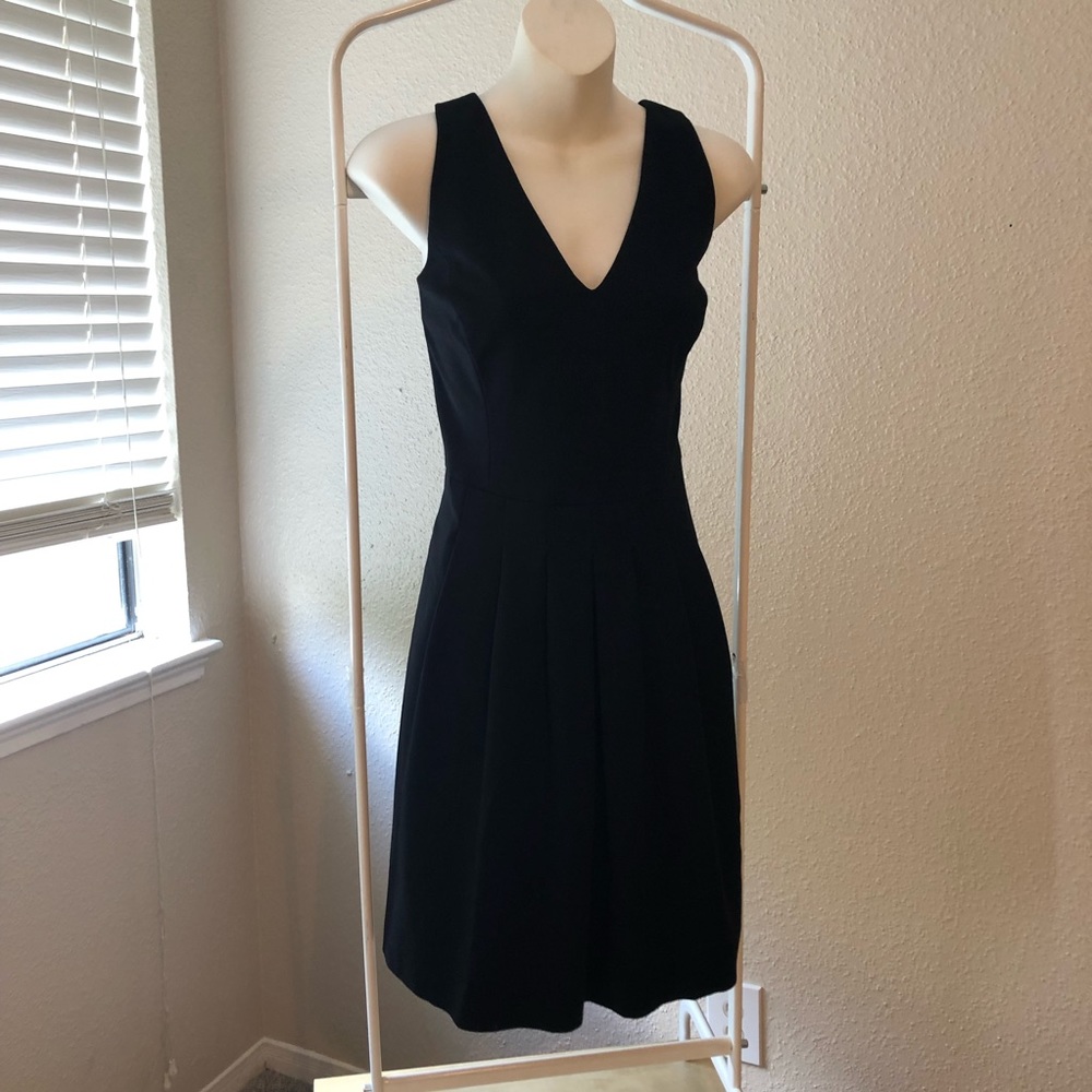 Banana Republic Black Dress - Picture 4 of 8